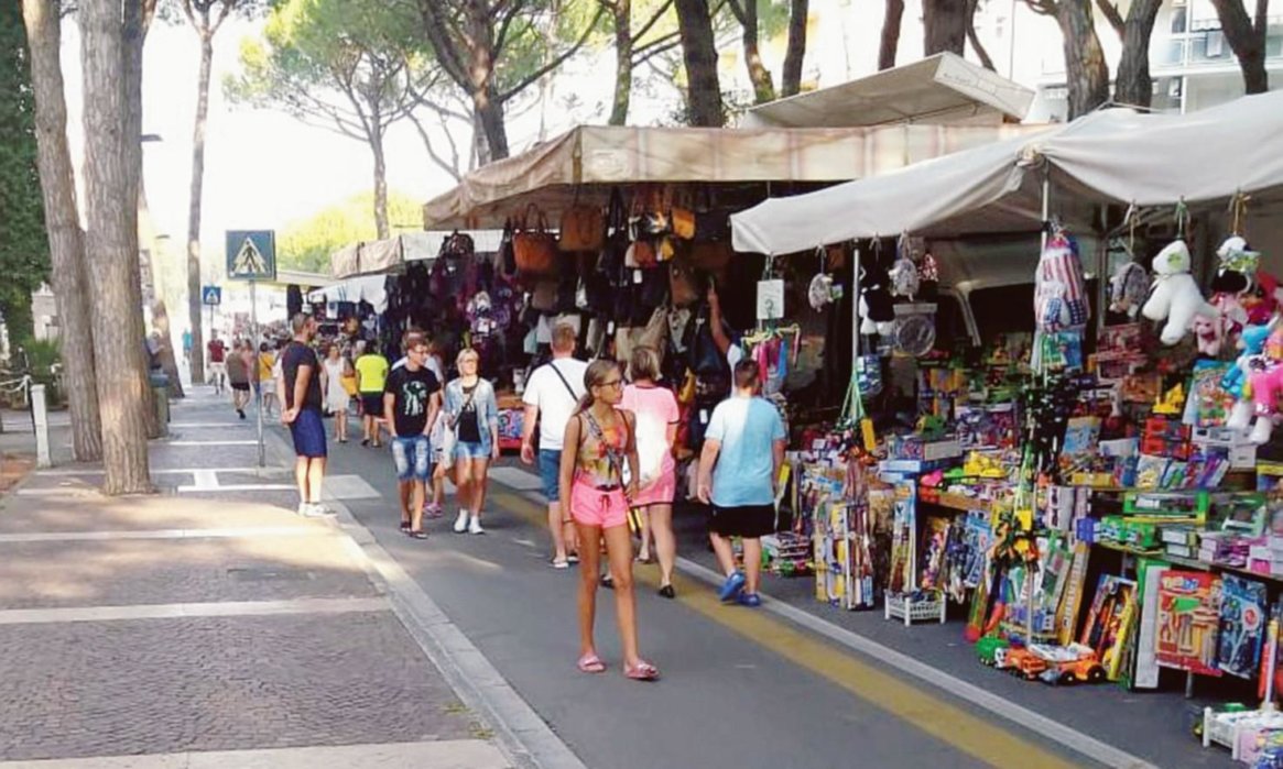 Mercato Ambulante Settimanale